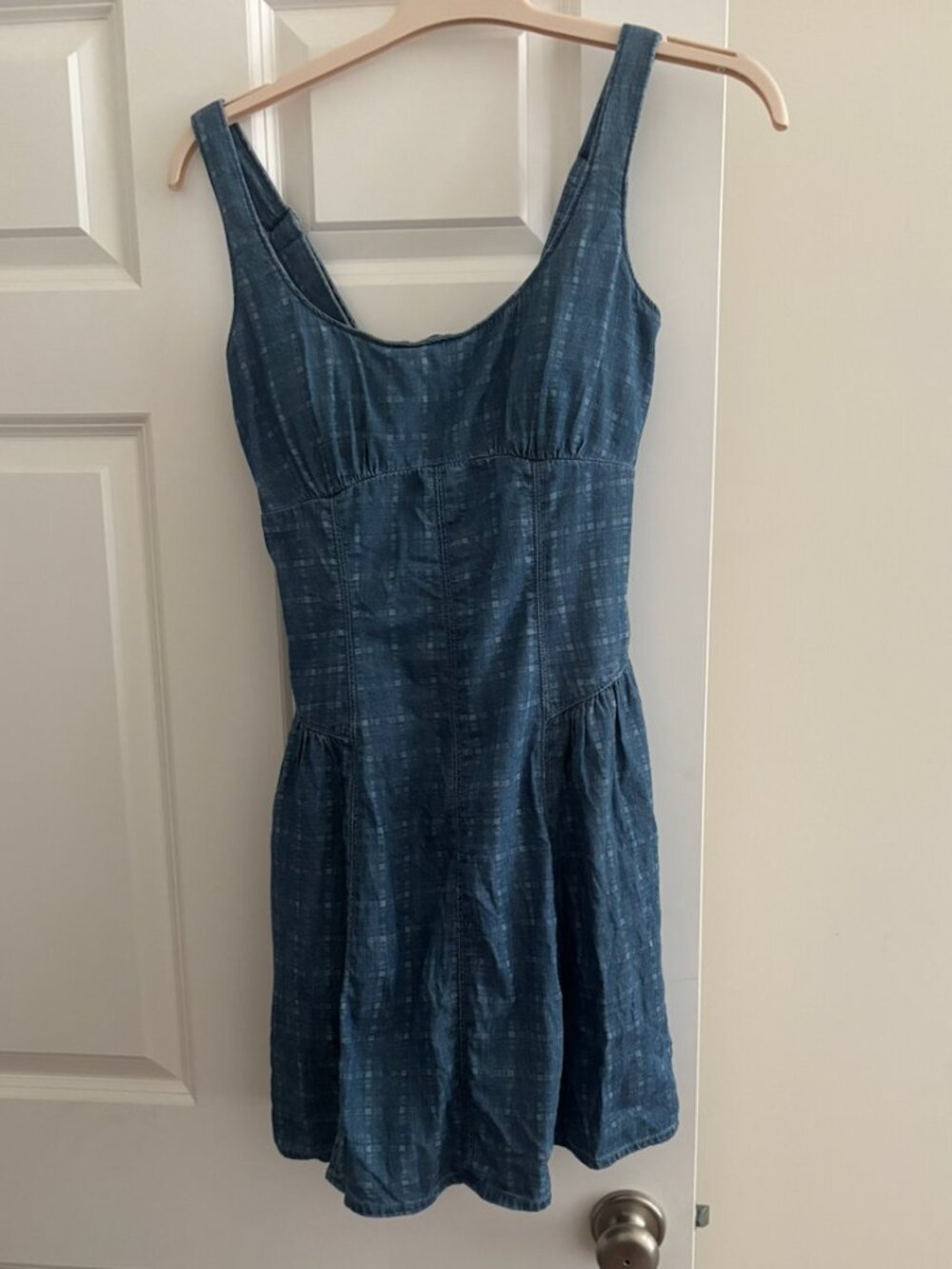Abercrombie Bra-free Dylan Mini Dress in Patterned Chambray, Small